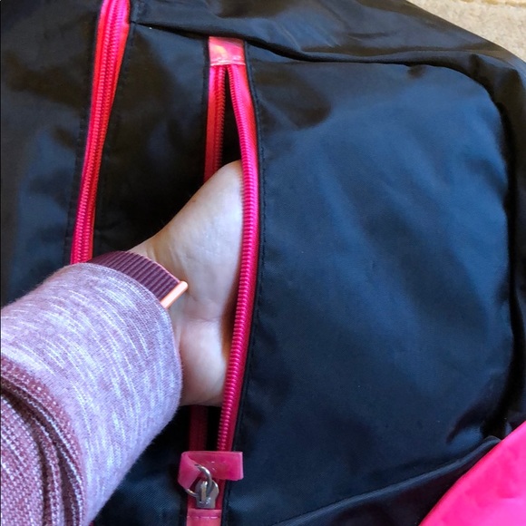 Sling backpack - Picture 4 of 6